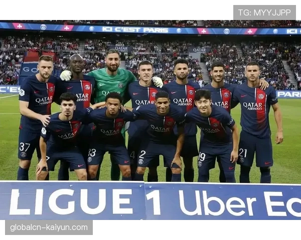 巴黎圣日耳曼领跑法甲积分榜 阵容深度成就多线作战优势